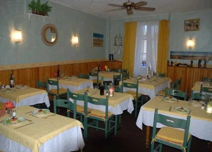 Notre Dame Auxiliatrice 2*