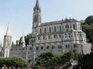 Notre Dame Auxiliatrice Готель 2*