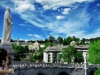 Notre Dame Auxiliatrice Ξενοδοχείο