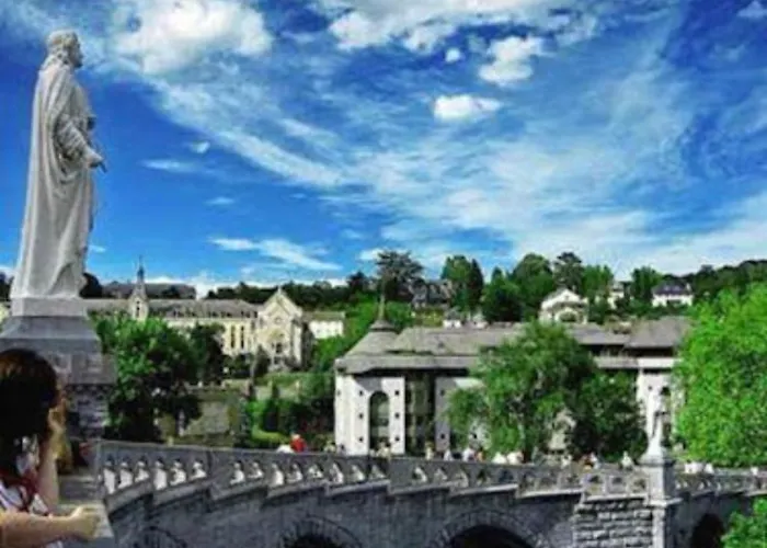 Notre Dame Auxiliatrice Hotell