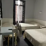 ホテル Notre Dame Auxiliatrice ルルド